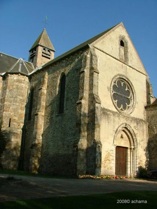 Abbaye Notre-Dame de la Roche à Le Mesnil-Saint-Denis, Yvelines (78)