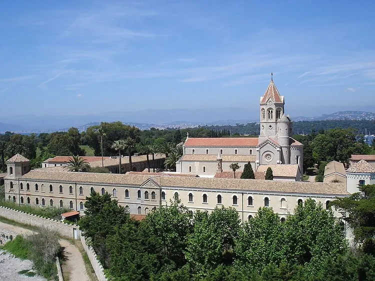 Abbaye de l'Île Saint-Honorat à Cannes, Alpes-Maritimes (06)