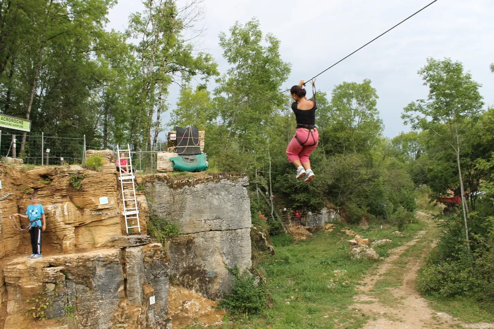 Acroroche Aventure à Saint-Maur, Jura (39)