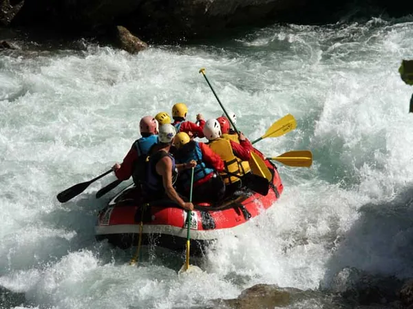 Action Aventure à Castellane, Alpes-de-Haute-Provence (04)