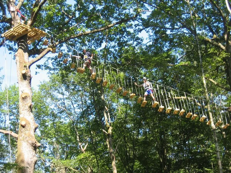 Acrogivry : L'Aventure en Forêt à Givry, Saône-et-Loire (71)