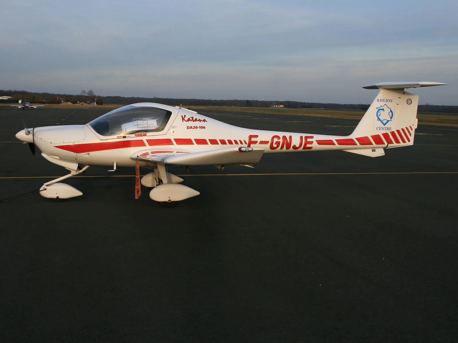 Aéroclub d'Orléans à Saint-Denis-de-l'Hôtel, Loiret (45)