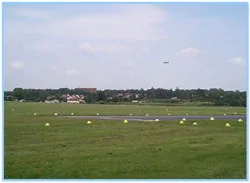 Aérodrome de Saint-Cyr-l'École à Saint-Cyr-l'École, Yvelines (78)