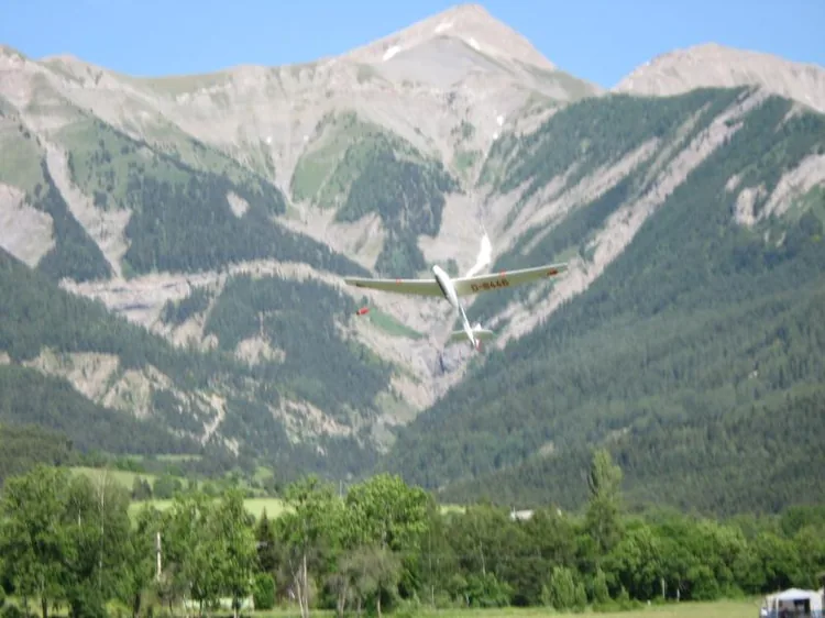 Association Vélivole de Seyne les Alpes à Seyne, Alpes-de-Haute-Provence (04)
