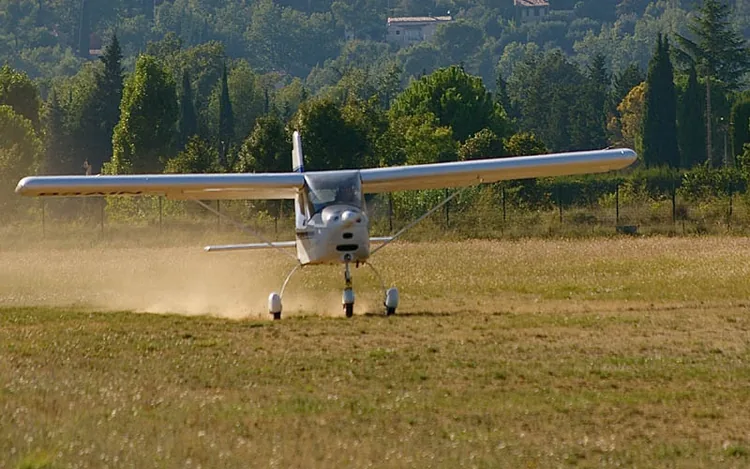 Aerosud-Est à Spéracèdes, Alpes-Maritimes (06)