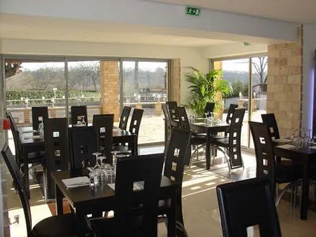 Antica Trattoria à Montluel, Ain (01)