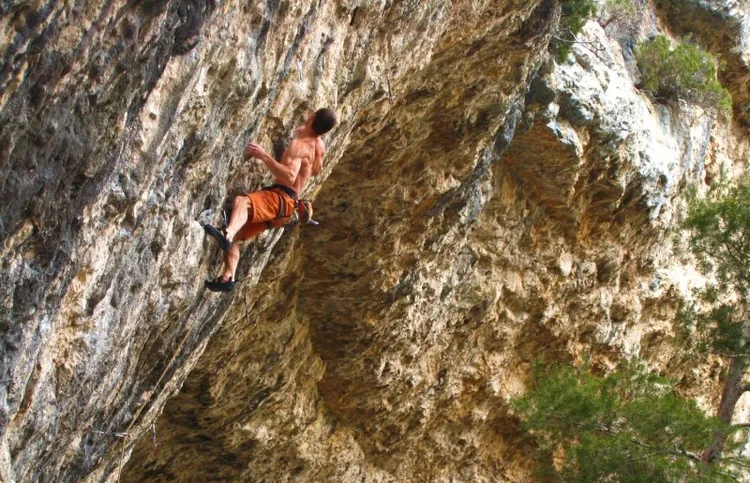 André Charmetant à Saint-Saturnin-lès-Avignon, Vaucluse (84)