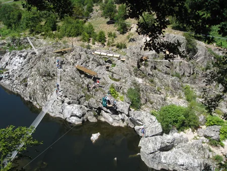Aquarock Aventure à Saint-Michel-de-Chabrillanoux, Ardèche (07)