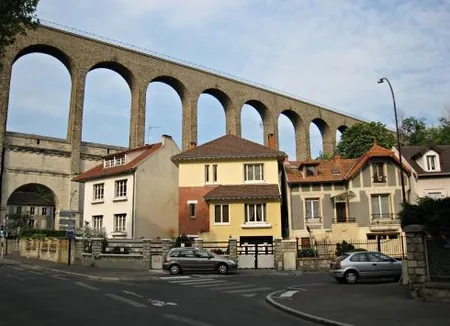 Aqueduc des eaux de Rungis à Arcueil, Val-de-Marne (94)