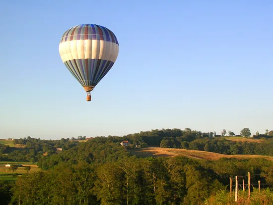 Aquitaine Montgolfières à Angous, Pyrénées-Atlantiques (64)