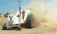 Asta Tractor Pulling (association loi de 1901) à Neuville-aux-Bois, Loiret (45)