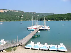 Association Voile et Nautisme 04 à Sainte-Croix-du-Verdon, Alpes-de-Haute-Provence (04)