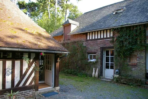 Atelier Gérard Paturel à Hotot-en-Auge, Calvados (14)