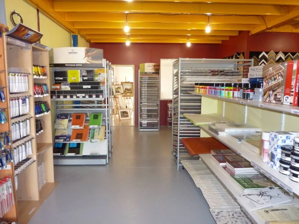 Au Coin des Artistes à Villemandeur, Loiret (45)