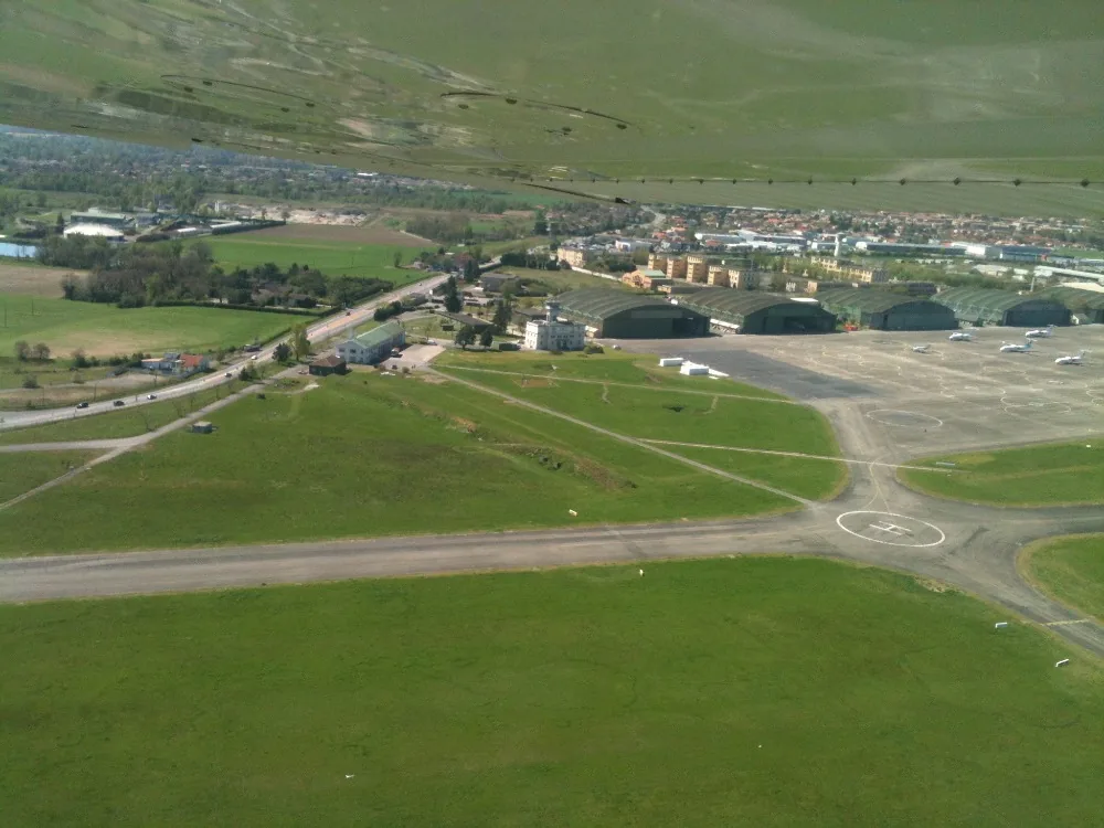 Avenir Aviation à Bron, Rhône (69)