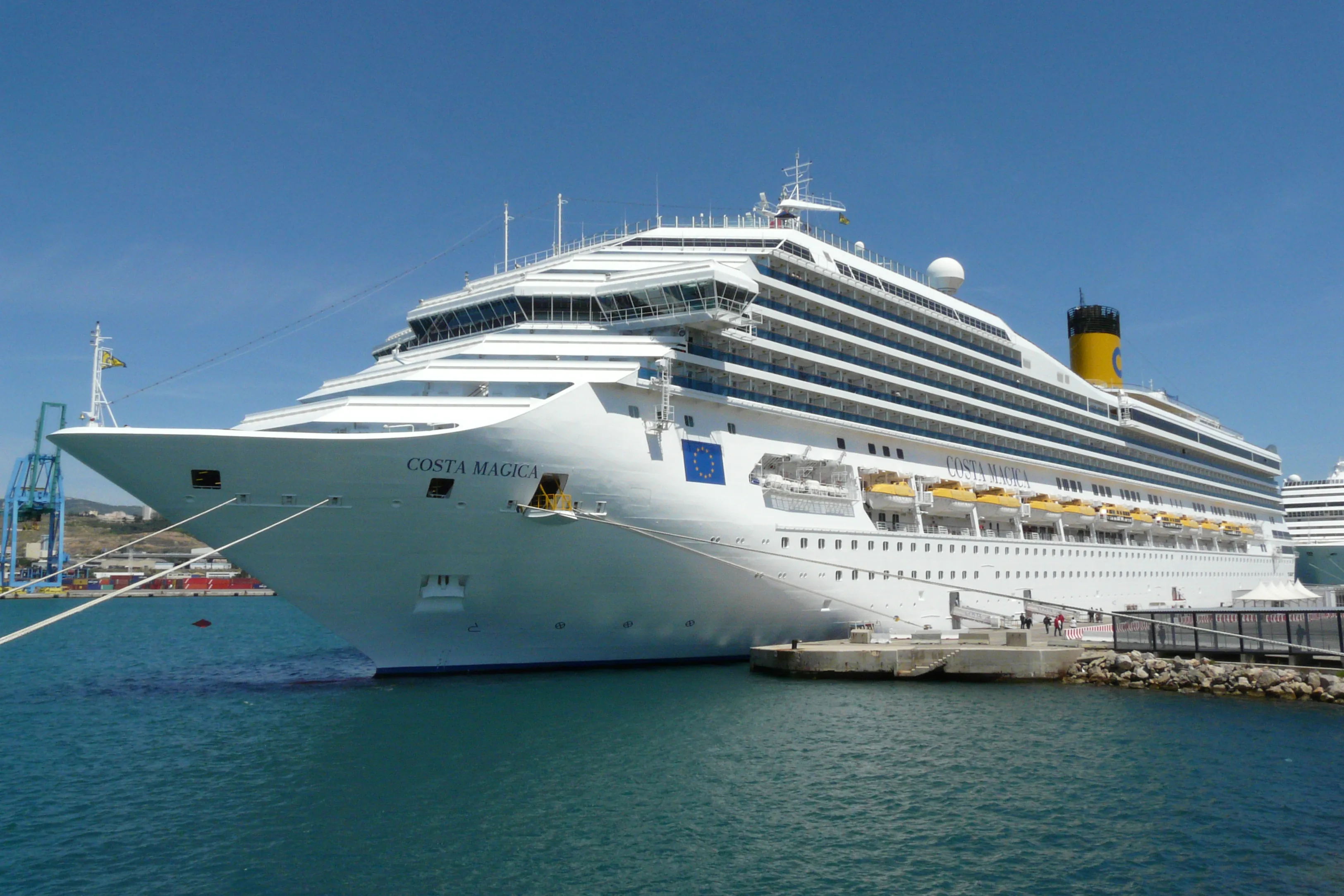 Azur Croisieres à Villeneuve-Loubet, Alpes-Maritimes (06)