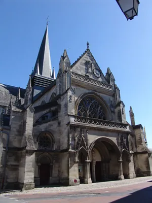 Basilique notre Dame de Liesse à Liesse-Notre-Dame, Aisne (02)