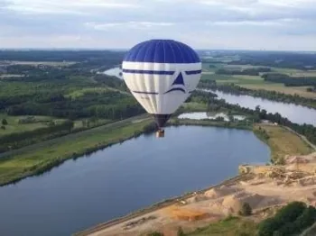 Ballon Plaisir à Neuillé-le-Lierre, Indre-et-Loire (37)