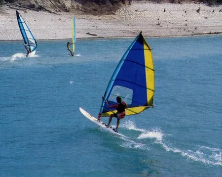 Base nautique du Chambon à Mont-de-Lans, Isère (38)