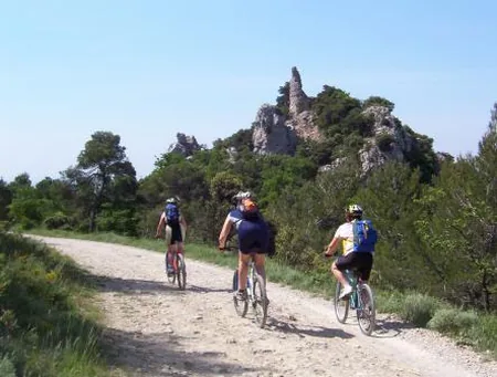 Base d'activité VTT Escapade à Vaison-la-Romaine, Vaucluse (84)