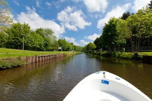 Base Natur'O - Location de Bateaux - Epinal à Épinal, Vosges (88)