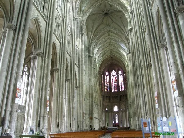 Basilique de Saint Quentin à Saint-Quentin, Aisne (02)
