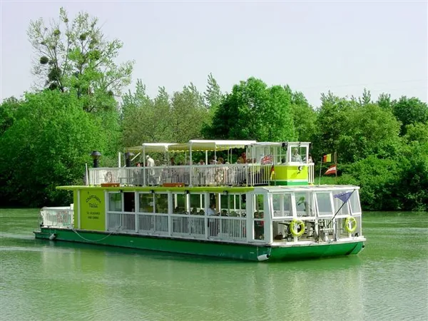 Bateau Champagne Vallee à Cumières, Marne (51)