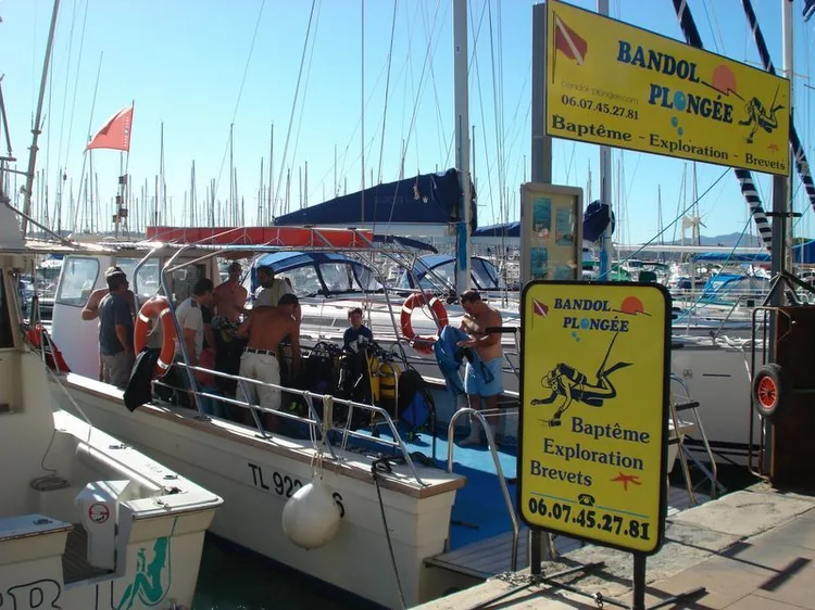 Bandol Plongée à Bandol, Var (83)