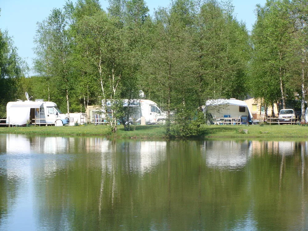 Camping de la Murée à Bourg-Fidèle, Ardennes (08)