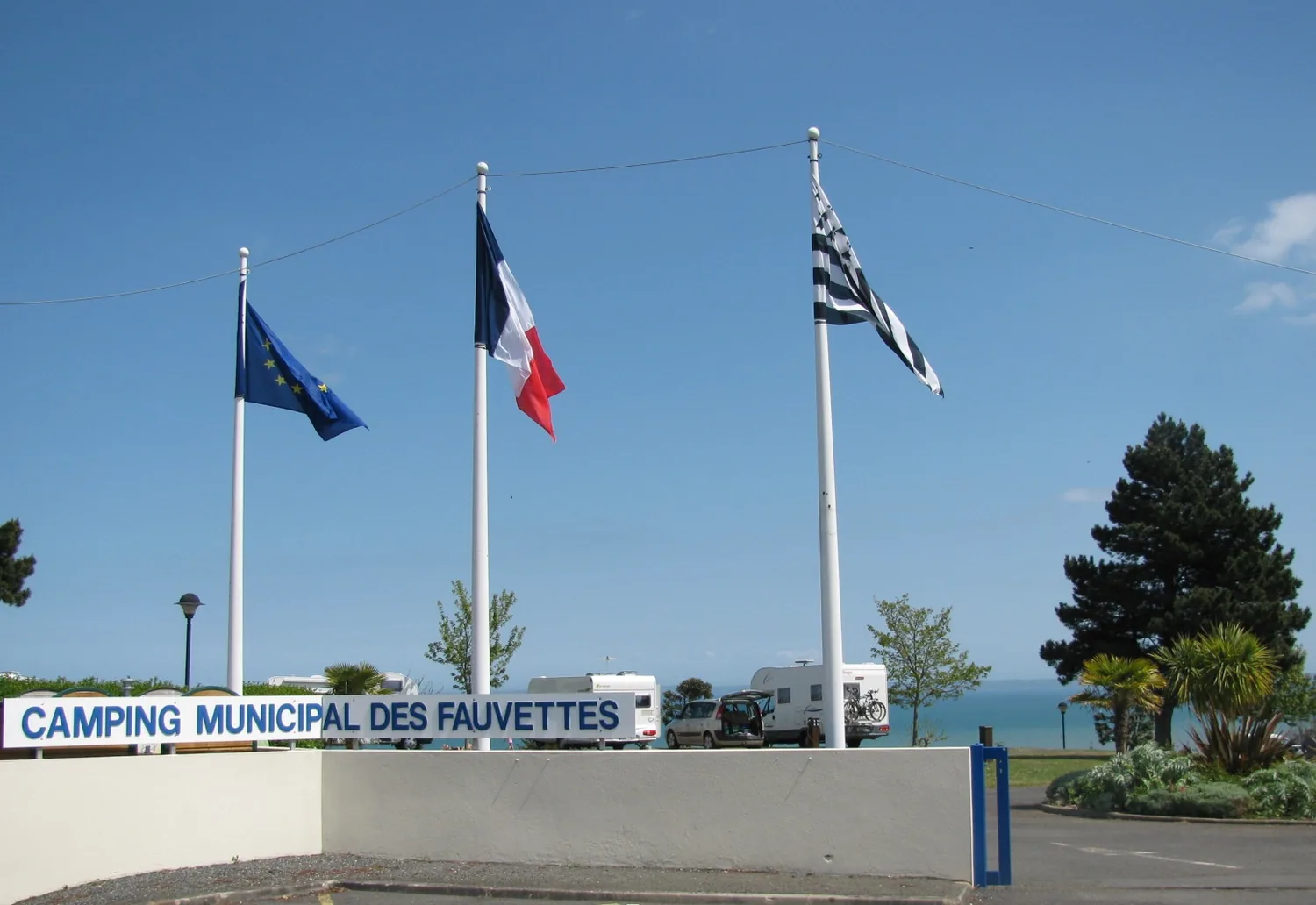 Camping Municipal les Fauvettes à Binic, Côtes-d'Armor (22)