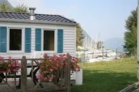 Camping Ile aux Cygnes à Le Bourget-du-Lac, Savoie (73)