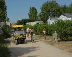 Camping La Dive à Saint-Michel-en-l'Herm, Vendee (85)