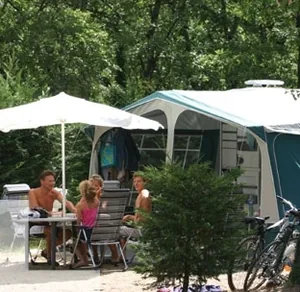 Camping Caravaning Domaine de Chaussy à Lagorce, Ardèche (07)