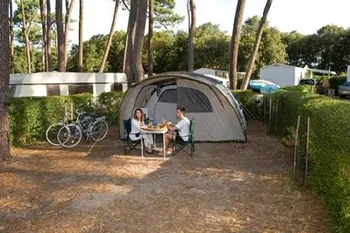 Camping Village le Littoral à Talmont-Saint-Hilaire, Vendee (85)