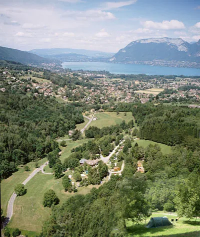 Camping Le Crêtoux à Saint-Jorioz, Haute-Savoie (74)