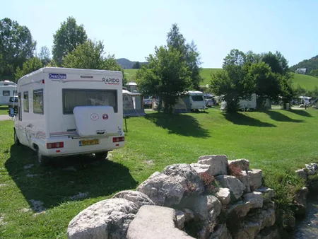 Camping Caravaneige l'Oursière à Villard-de-Lans, Isère (38)