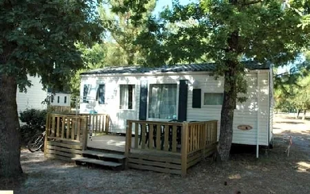 Camping Fontaine Vieille à Andernos-les-Bains, Gironde (33)