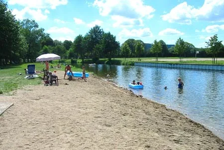 Camping du Pont Vert à Épinac, Saône-et-Loire (71)