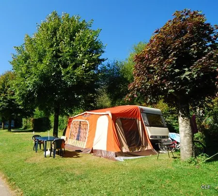 Camping La Ferme à Lathuile, Haute-Savoie (74)
