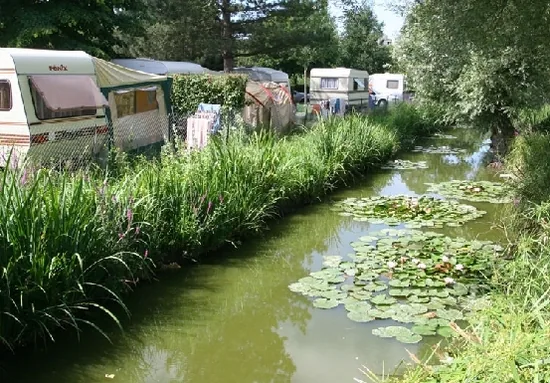 Camping Le Nauzan Plage à Vaux-sur-Mer, Charente-Maritime (17)