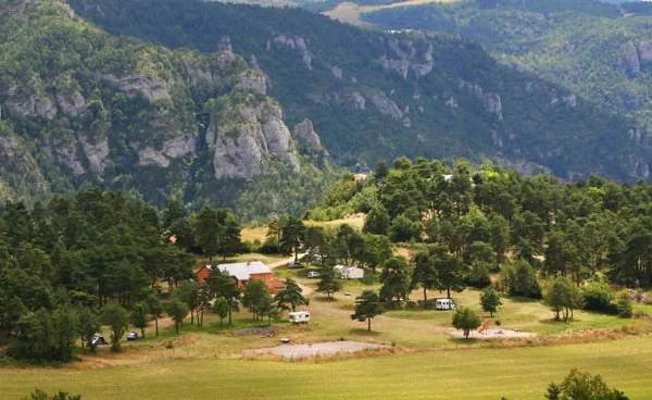 Camping Cassaduc à Saint-Georges-de-Lévéjac, Lozère (48)