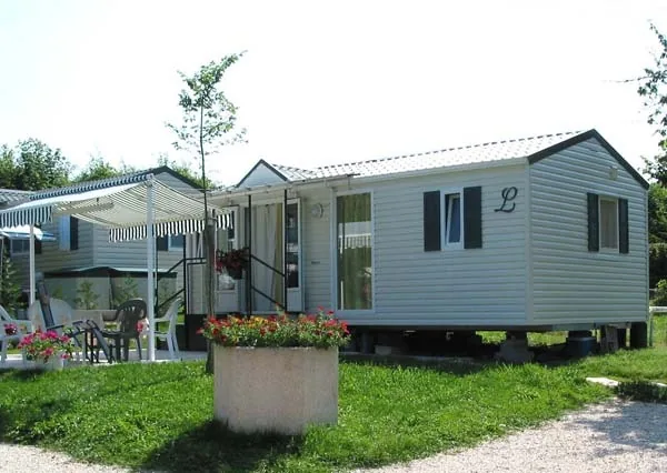 Camping Le Grand Verney à Novalaise, Savoie (73)