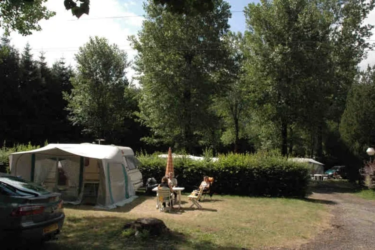 Camping Caravaneige les Clarines à La Bourboule, Puy-de-Dôme (63)
