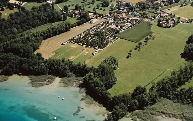 Camping Le Solitaire du Lac à Saint-Jorioz, Haute-Savoie (74)
