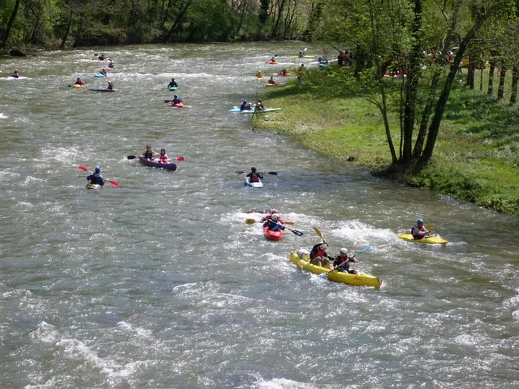 Canoë Kayak aux Avalats à Saint-Juéry, Tarn (81)