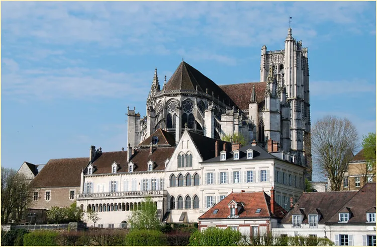 Cathédrale Saint-Etienne à Auxerre, Yonne (89)