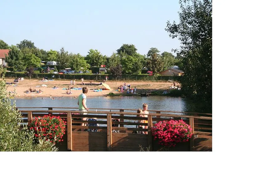 Camping du Lac à Palinges, Saône-et-Loire (71)