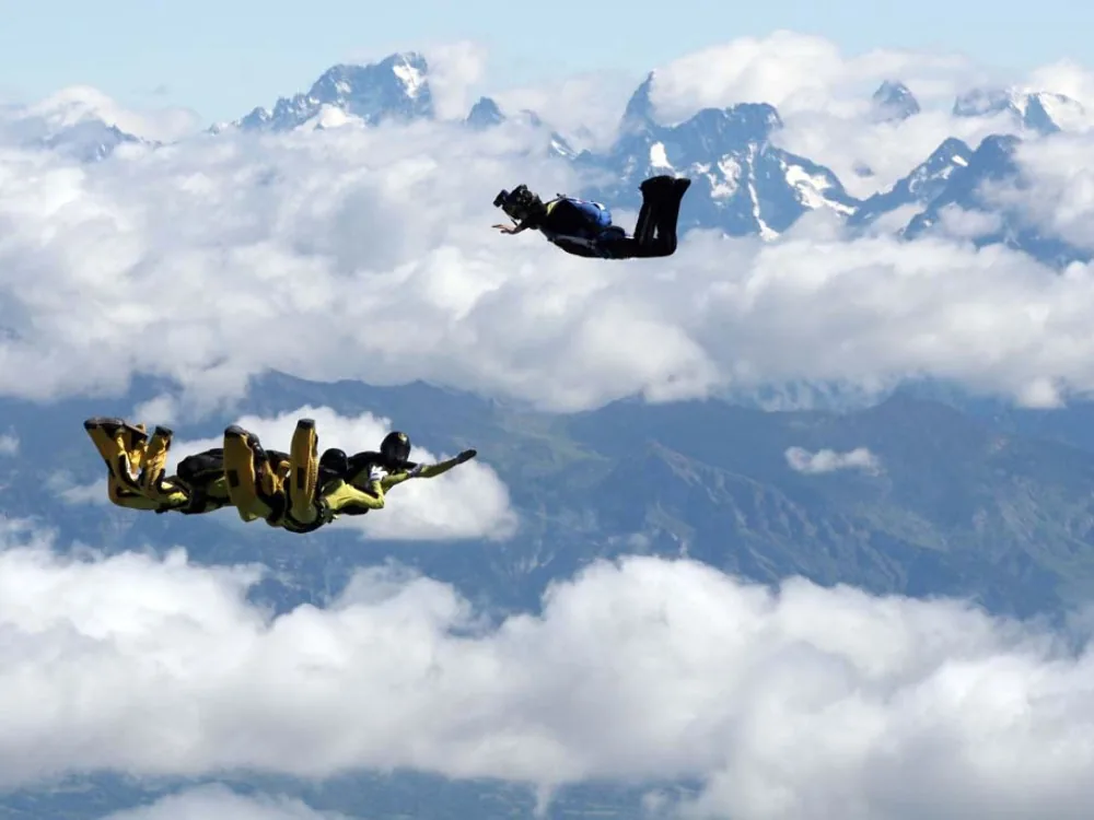 Centre Ecole Régional De Parachutisme Sportif à Tallard, Hautes-Alpes (05)