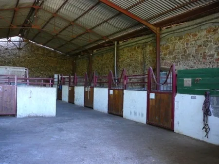 Centre Équestre Cyrano à Varennes-sur-Usson, Puy-de-Dôme (63)