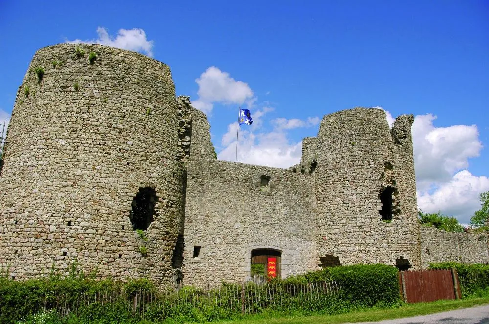 Château de Lastours à Rilhac-Lastours, Haute-Vienne (87)